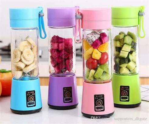 Mini Portable Juicer Blender 400ml USB Rechargeable Smoothie Maker, Portable Blender Bottle for Fresh Juice, Protein Shakes & Travel